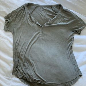 3/$15 SUMMER TOPS - Soft & Sexy AE Snap Top